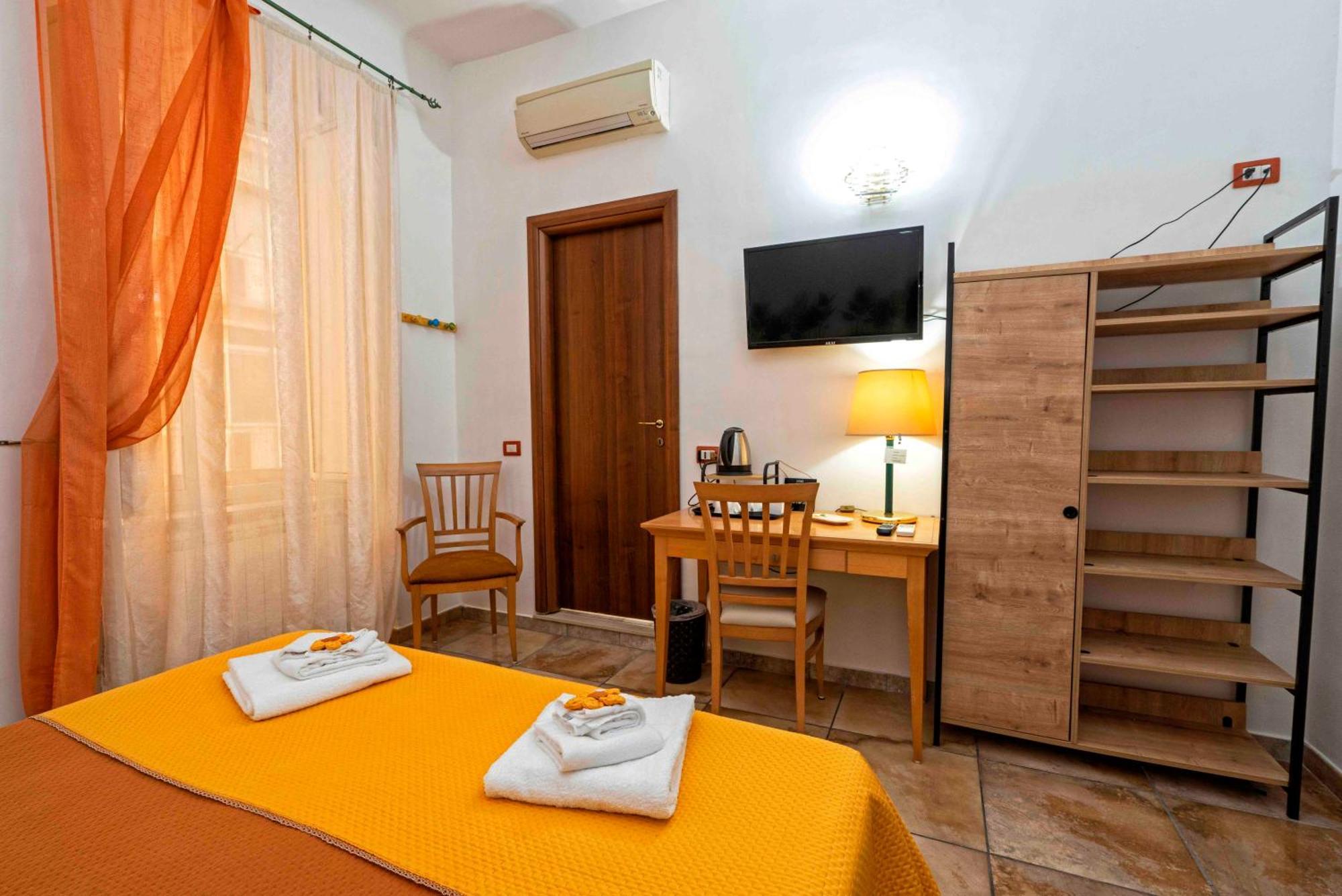 Rodoflor Rooms Castellammare di Stabia Dış mekan fotoğraf