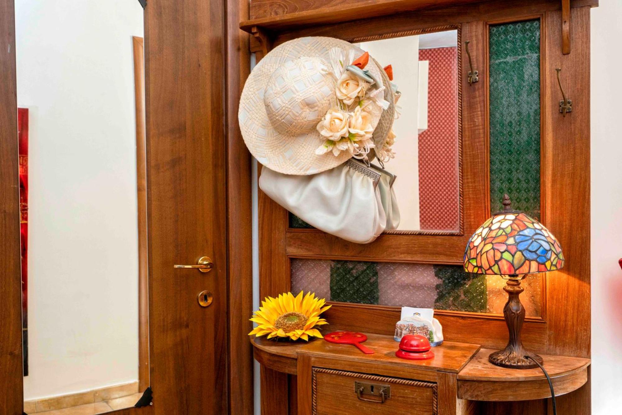 Rodoflor Rooms Castellammare di Stabia Dış mekan fotoğraf